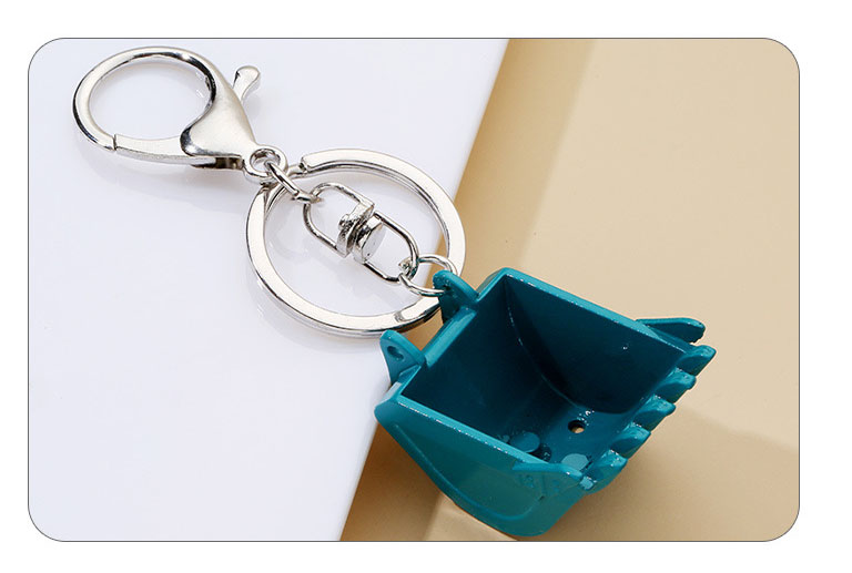 Новинка, креативный металличес – обзор и цена Heavy Equipment Key Ring